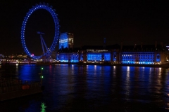 Das London Eye bei Nacht